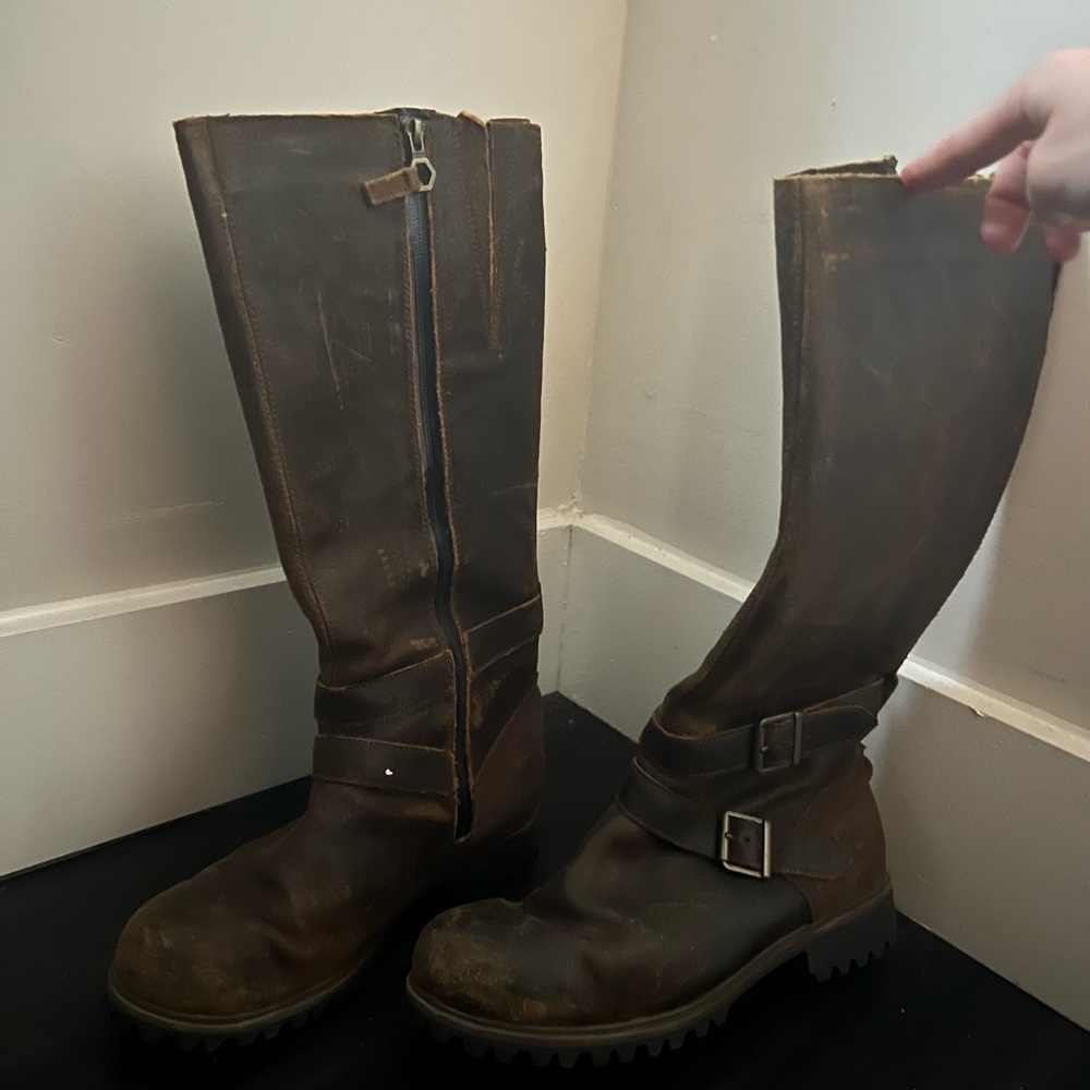 Timberland women’s boots!